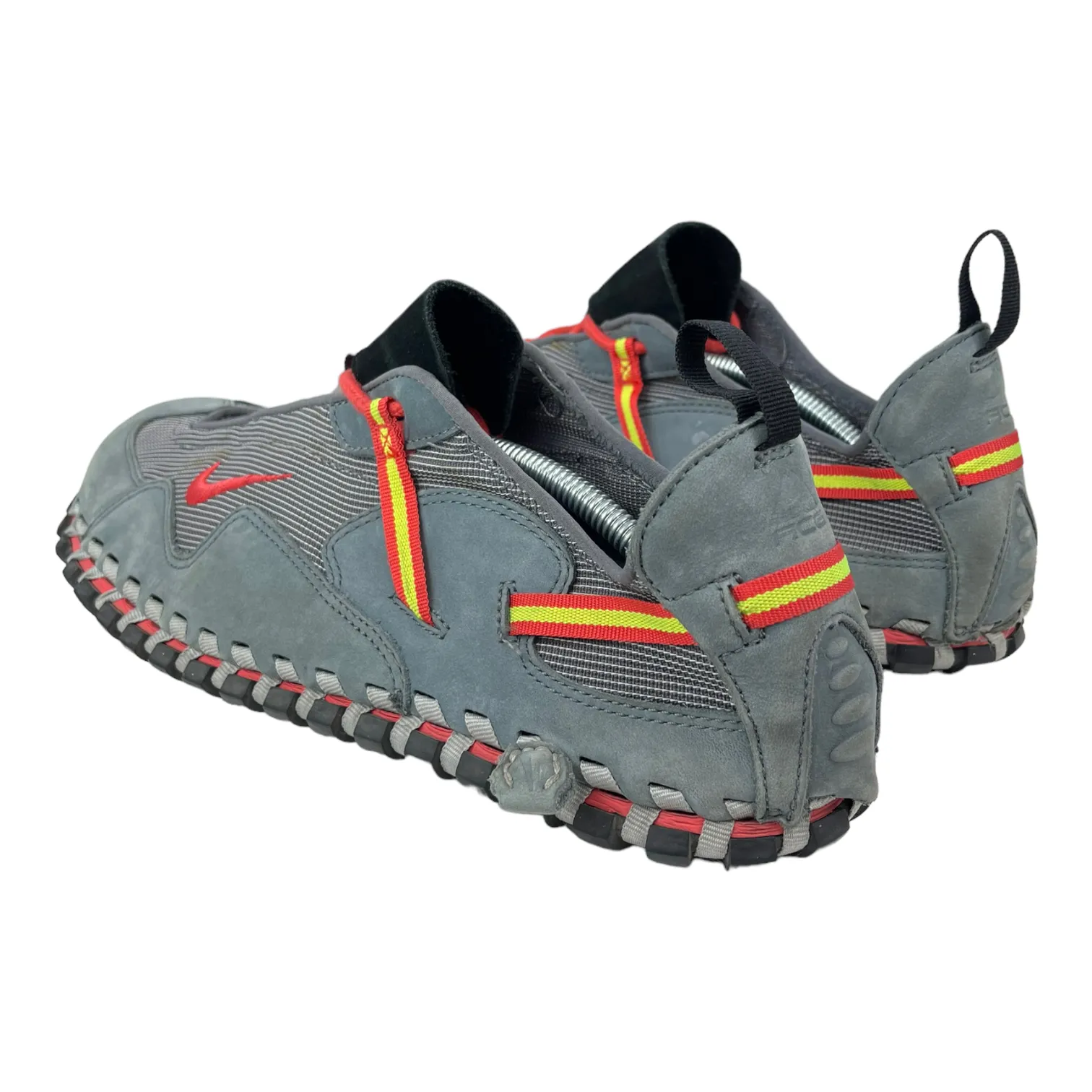 2007 Nike ACG pocketknife watershoe