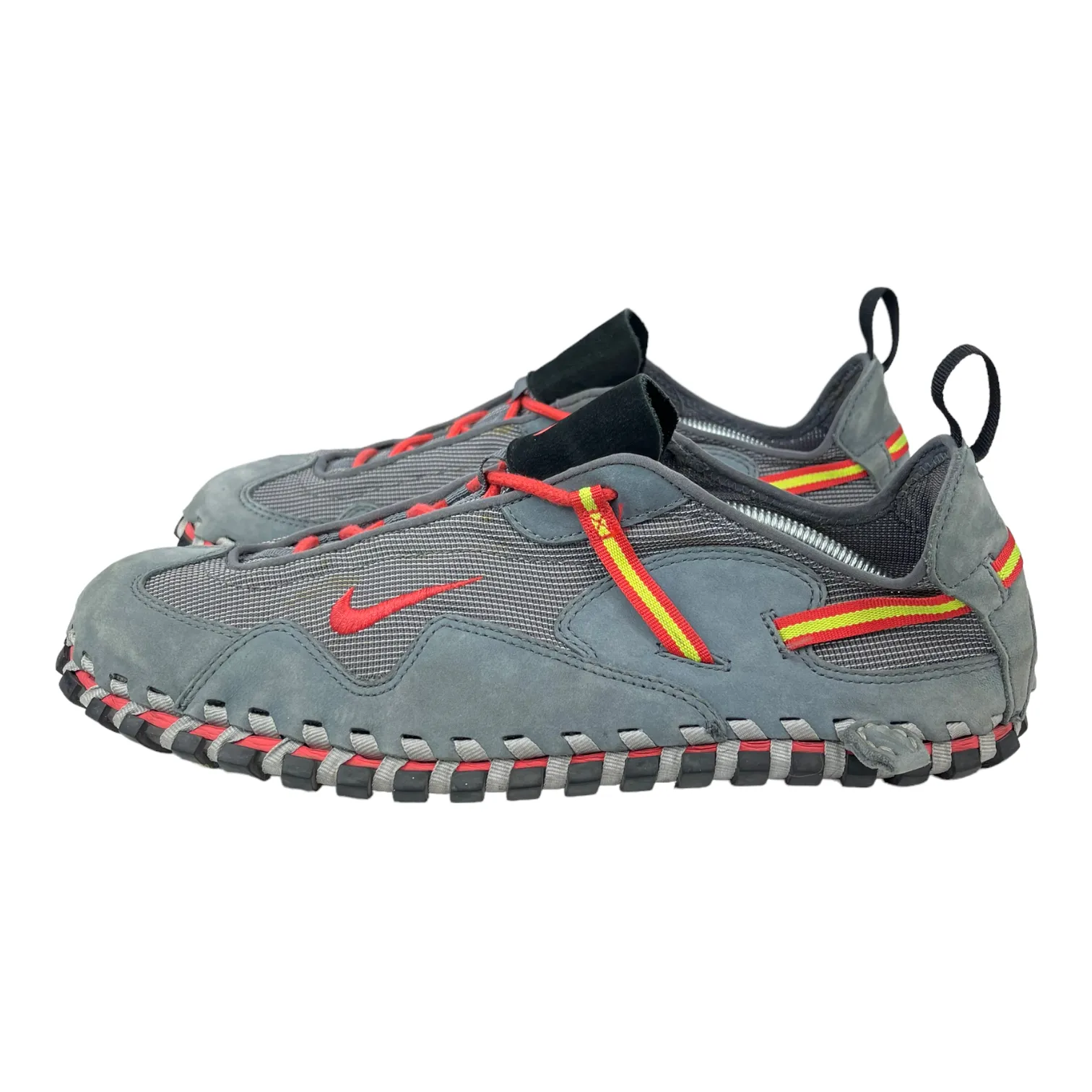 2007 Nike ACG pocketknife watershoe