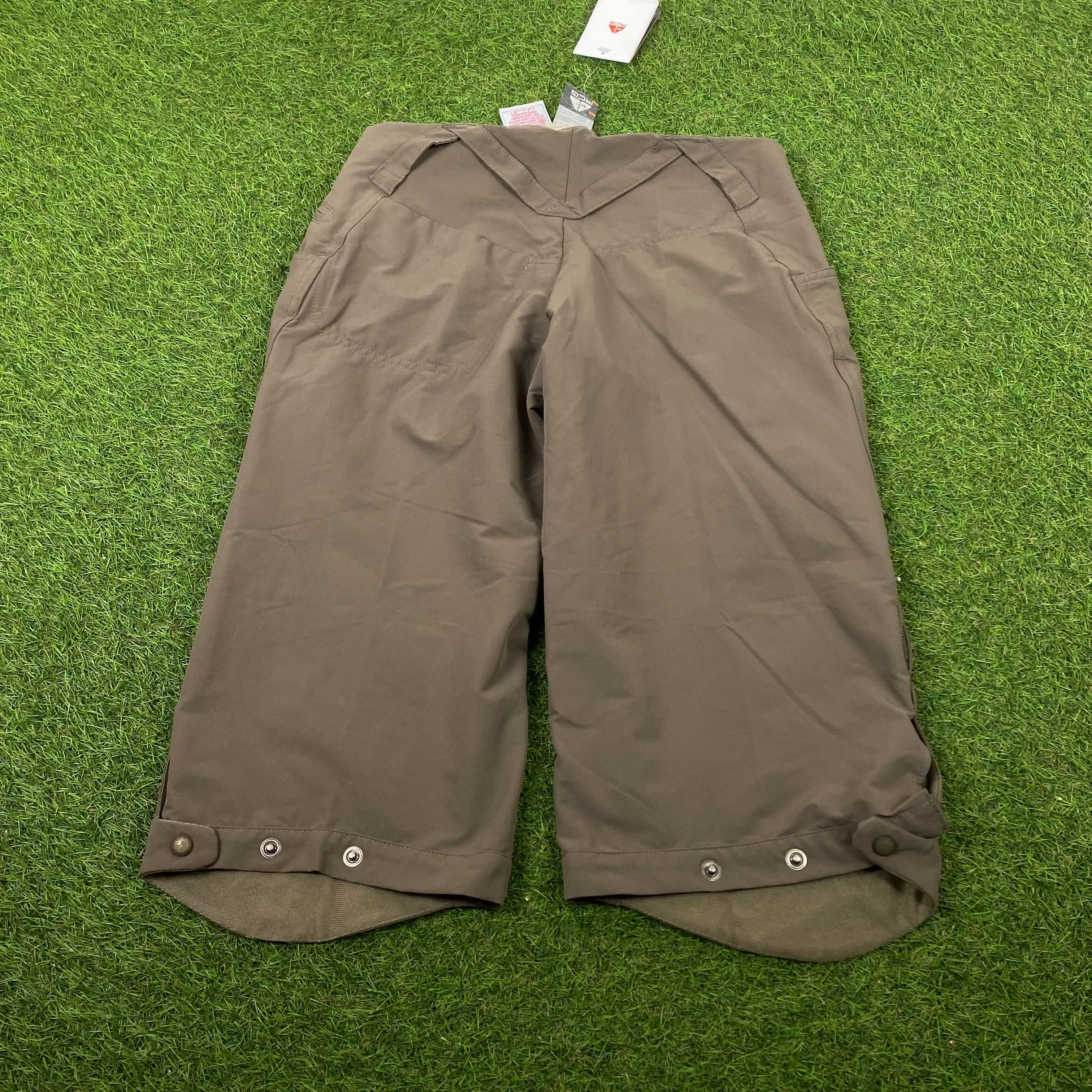 90s Nike ACG Cargo Shorts Brown XL