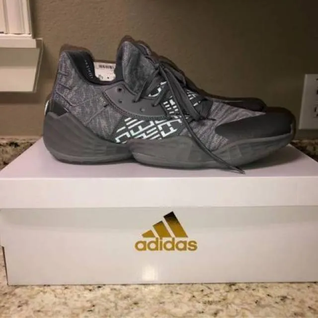 Adidas james harden vol 4 size 14.5 nwt