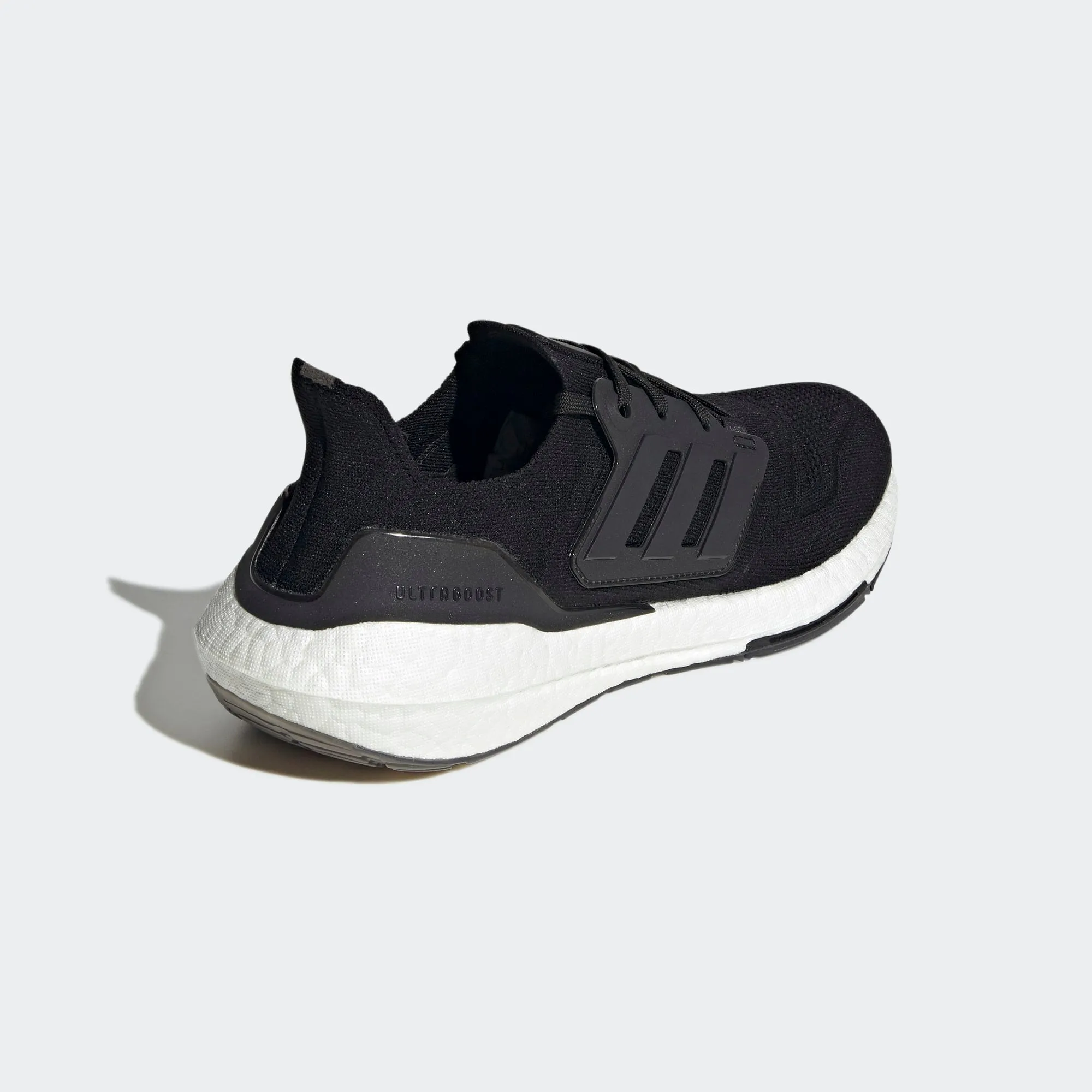 Adidas Men's Ultraboost 22