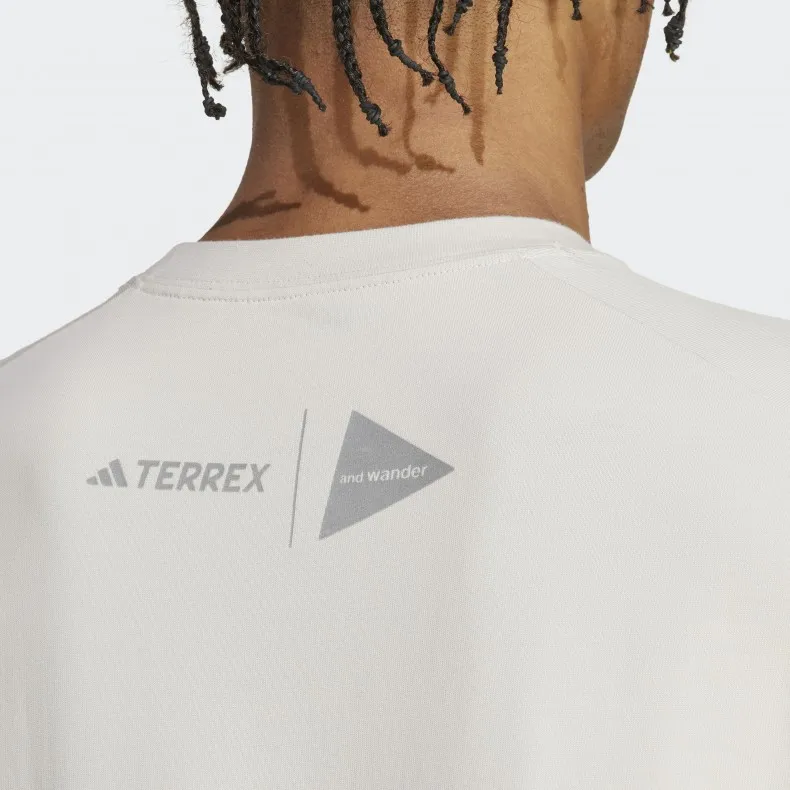 adidas TERREX x and wander Graphic T-Shirt (Aluminium)