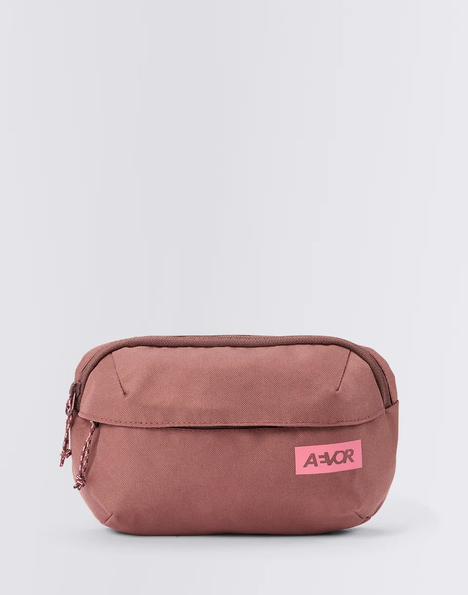 Aevor Hip Bag Ease Raw Ruby