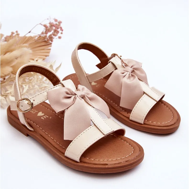 Children's lacquered sandals with a bow, beige Netina