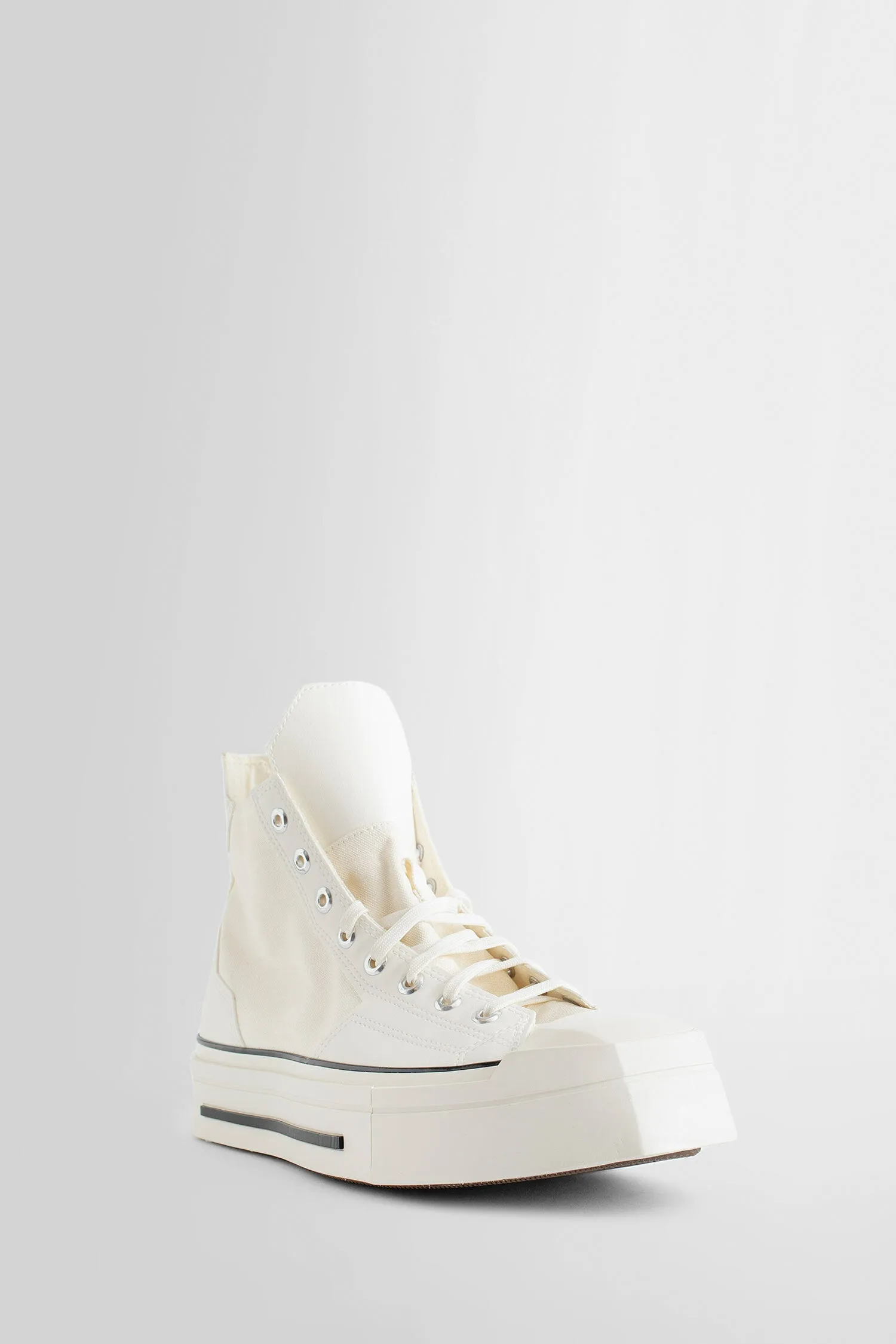 converse chuck 70 de luxe squared hi sneakers