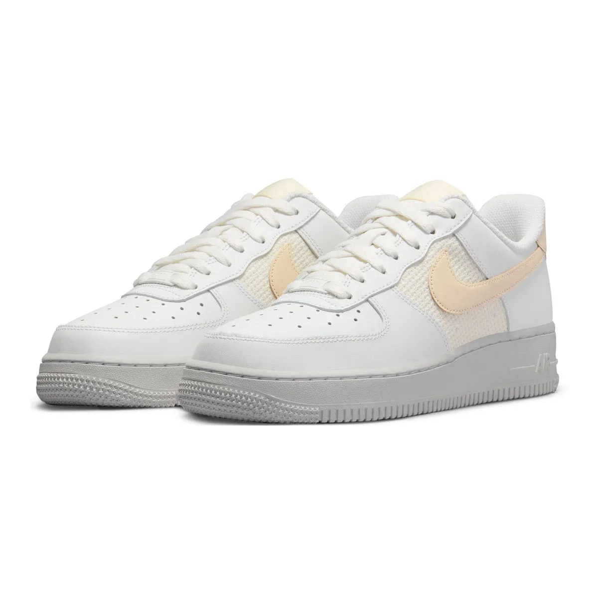 Nike Air Force 1 '07 ESS Women's Shoes - Footwear