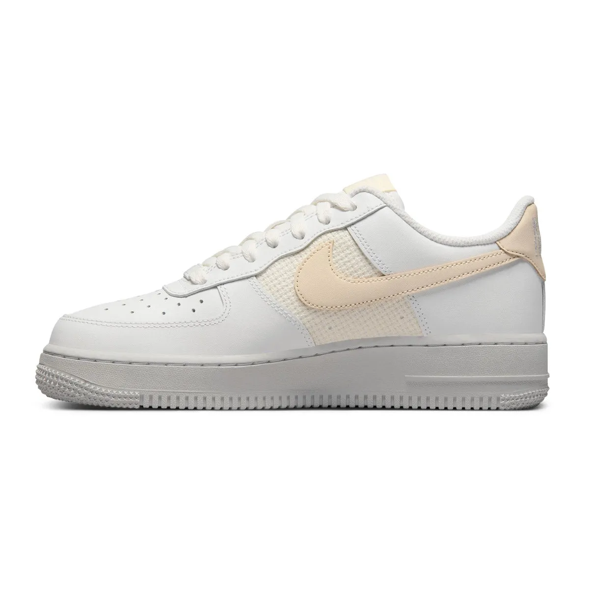 Nike Air Force 1 '07 ESS Women's Shoes - Footwear