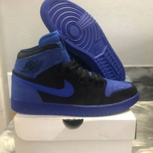 Nike air jordan 1 high custom painted blue void women’s 11/men’s 9.5