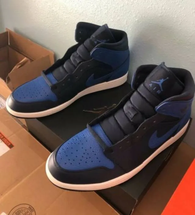 Nike air jordan 1 mid obsidian black game royal blue men’s 8.5