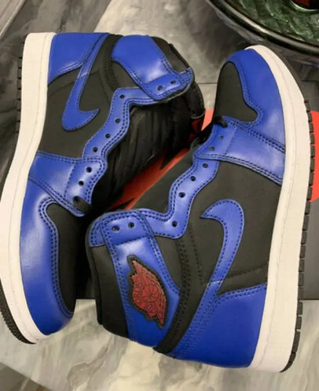 Nike air jordan 1 retro high og custom painted royal blue men’s 8