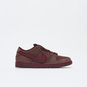 Nike SB - Dunk Low Premium (Burgundy Crush) City Of Love