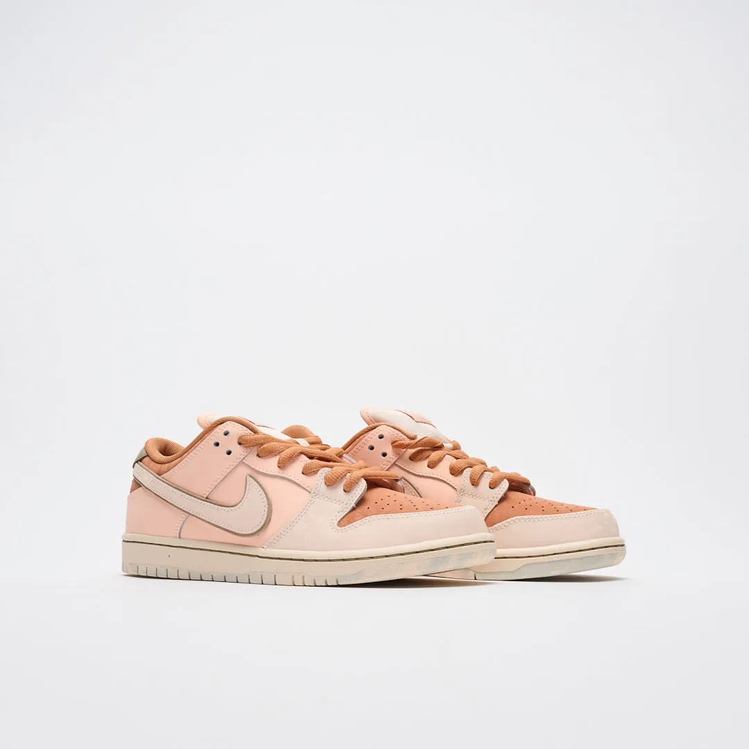 Nike SB - Dunk Low Premium Trocadero Gardens (Amber Brown/Guava ice)