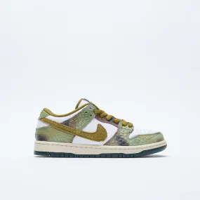 Nike SB - Dunk Low Pro Alexis Sablone (Oil Green/Desert Moss/White)