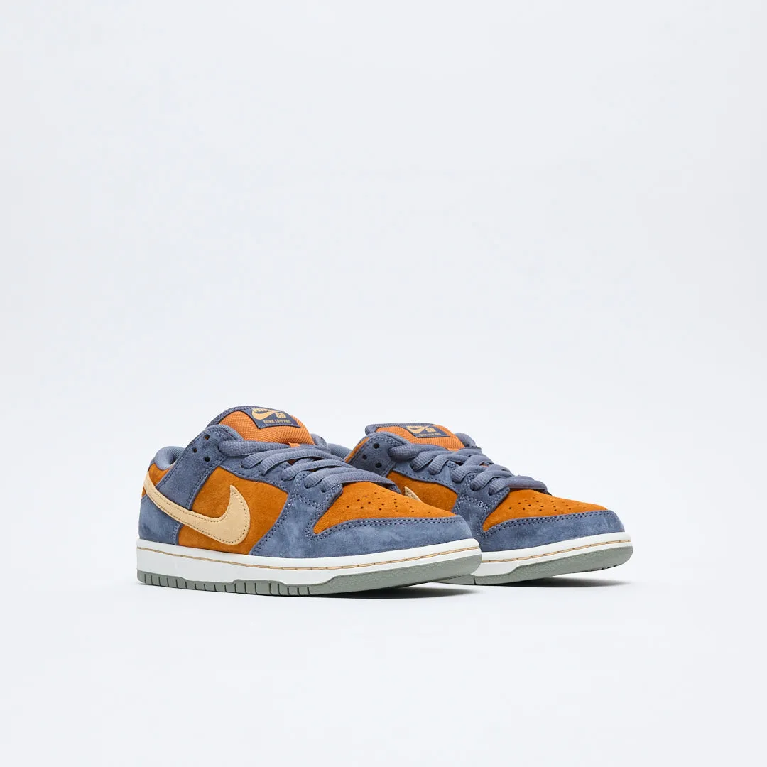 Nike SB -Dunk Low Pro (Light Carbon/Sesame-Monarch-Summit White)