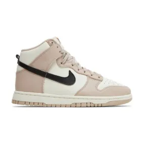 Nike Women's Dunk High (Fossil Stone/ Black/ Sail/ Cream...