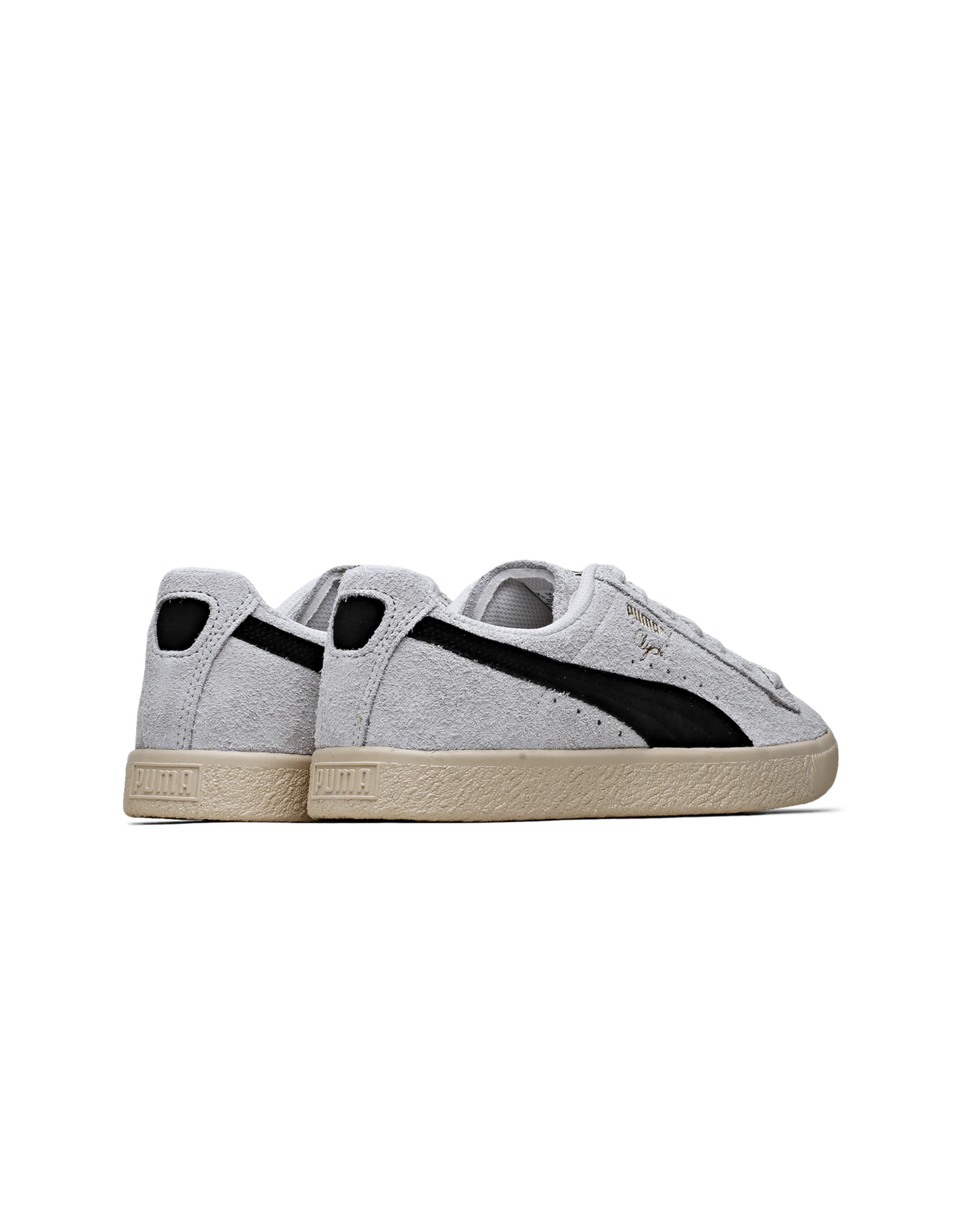 Puma     Clyde Hairy Suede  