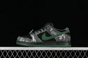 There Skateboards x Nike SB Dunk Low Black Gorge Green White HF7743-001