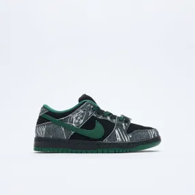 There Skateboards x Nike SB - Dunk Low Pro (Black/Gorge Green)