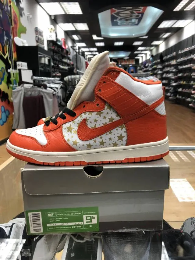 VNDS Nike SB Dunk High Supreme Orange